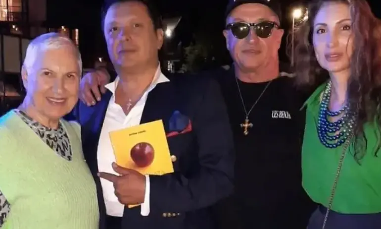 Д-р Емилова раздава автографи на родни и световни звезди - Tribune.bg