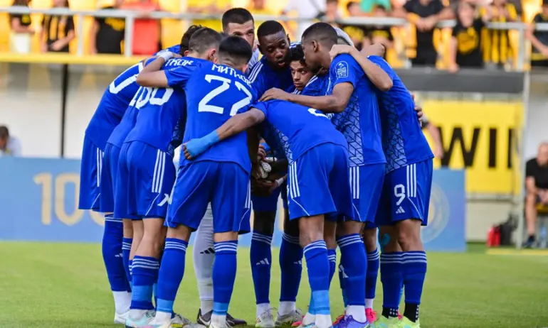 Петима титуляри си тръгват от Левски - Tribune.bg