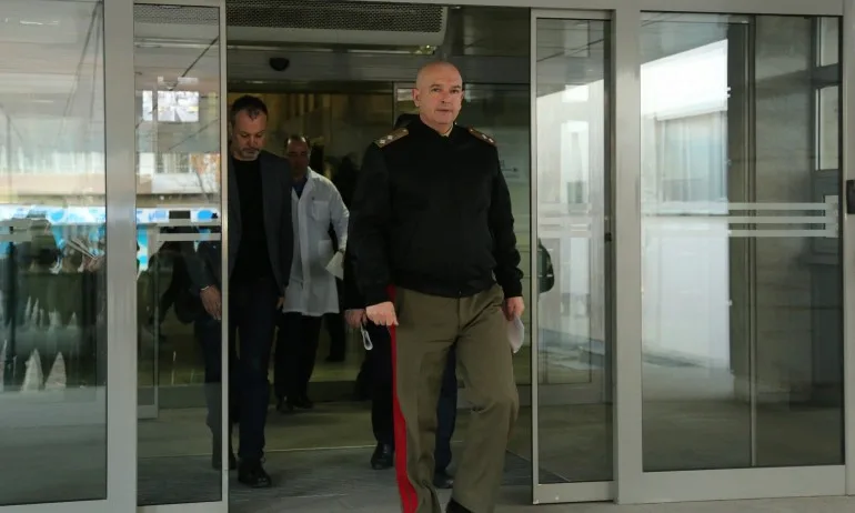 Проф. д-р Мутафчийски: Гръбнакът на епидемията от COVID-19 в Китай вече се прекършва - Tribune.bg