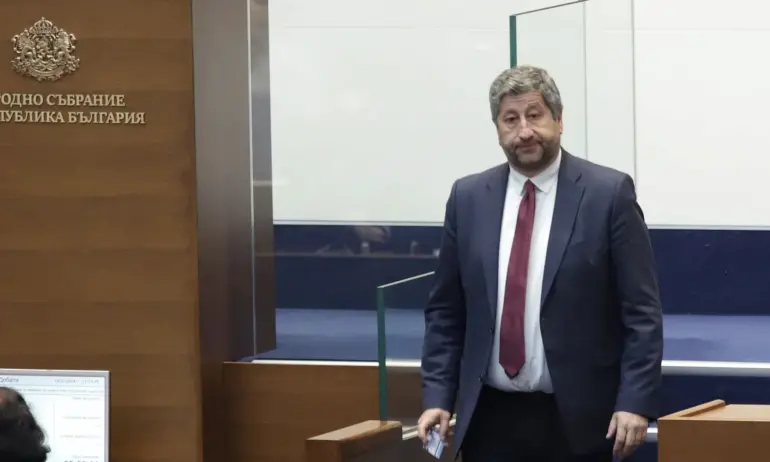 Христо Иванов обвини Пеевски в пошлост и шантаж, мислел, че му се дължи някакъв пай и това не се сбъдвало - Tribune.bg