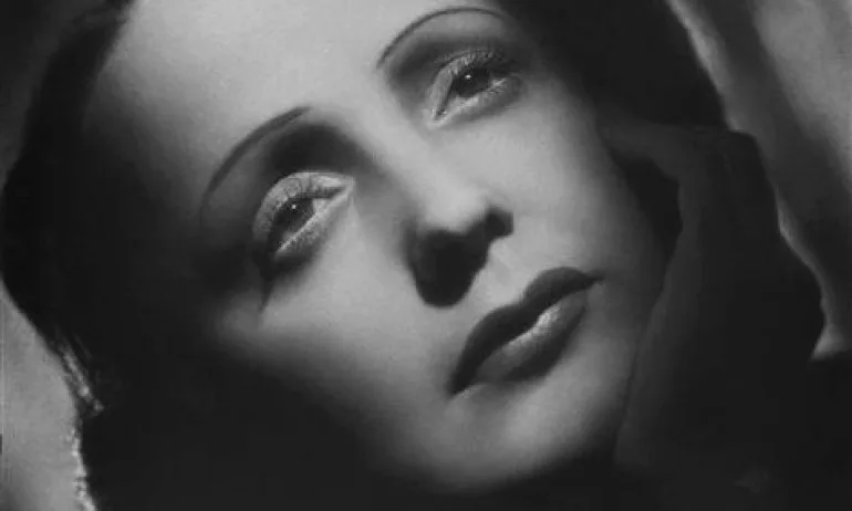 Едит Пиаф, която ни научи да не съжаляваме за нищо - Tribune.bg