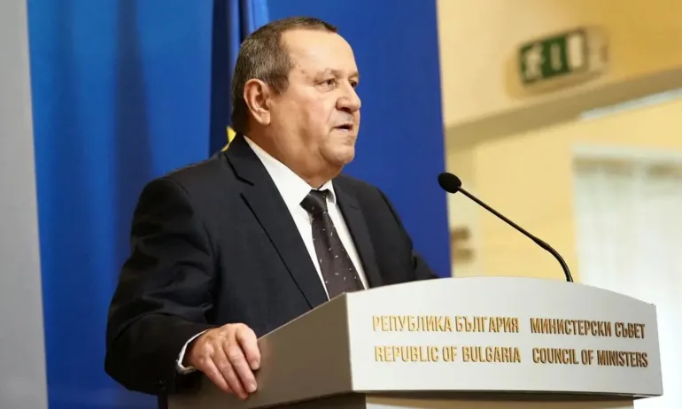 Хасан Адемов: Пенсионерите да бъдат спокойни, пенсиите се вдигат, швейцарското правило остава - Tribune.bg