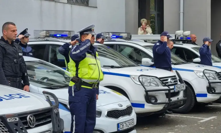 Полицаите излизат на протест, искат повишение на заплатите - Tribune.bg
