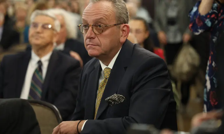 БНТ свали от ефир проф. Петър Стоянович - Tribune.bg