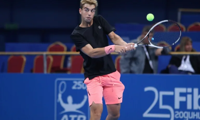 Шампионско посрещане за младия тенисист Адриан Андреев! - Tribune.bg