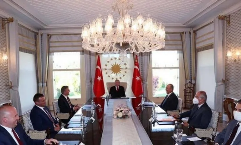 Карадайъ при Ердоган в Турция - Tribune.bg
