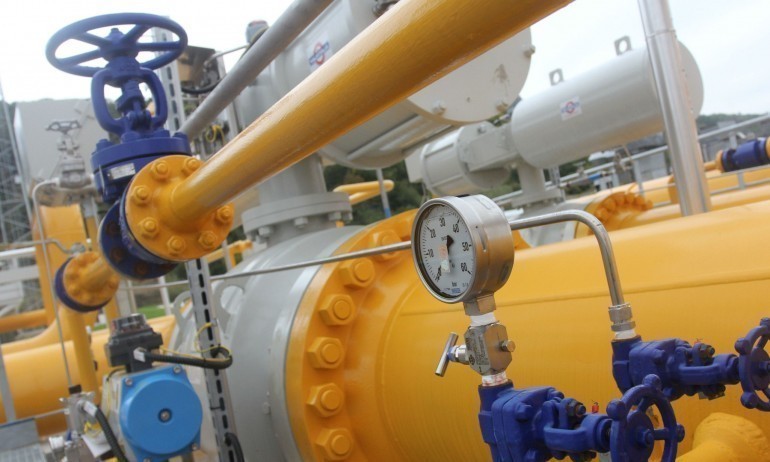 Газпром продължава да доставя газ за Европа през Украйна - Tribune.bg