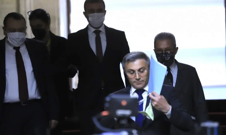 ДПС чакат факти и доказателства от OFAC, дотогава ще са солидарни с Пеевски - Tribune.bg