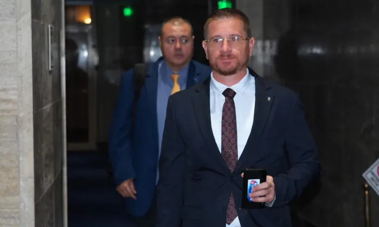 Димо Дренчев: Изненадващо е връщането на Людмила Петкова в екипа на финансовия министър - Tribune.bg