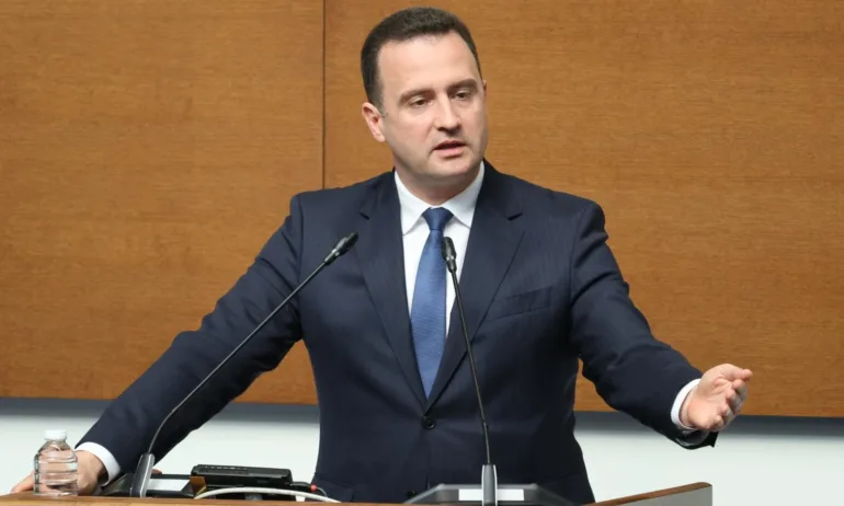 Депутите отложиха либерализацията на електроенергия за неопределено време - Tribune.bg