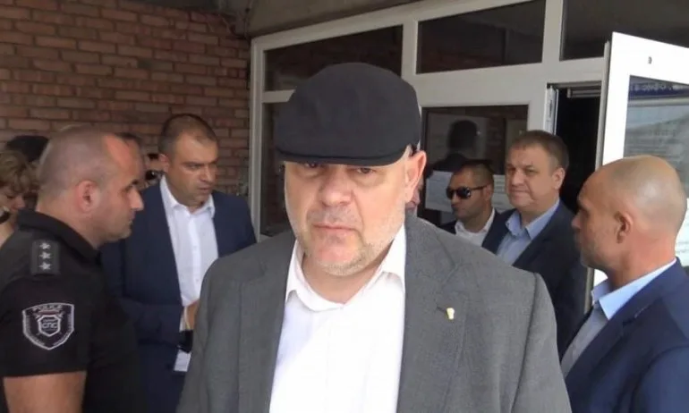 След акцията в Област Пловдив: 30 души с белезници - Tribune.bg