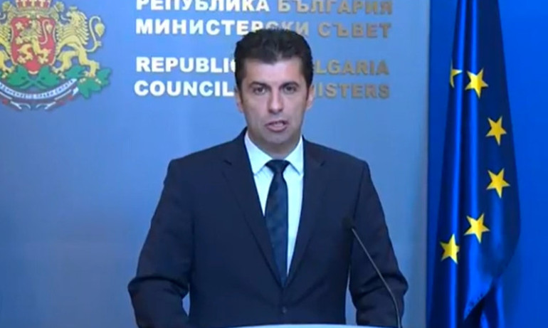 Петков обвини опозицията, че иска да напълни новините с РС Македония - Tribune.bg