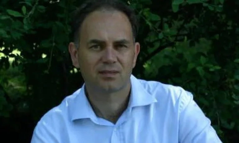 Георги Кадиев: ХелпКарма ще мине и ще замине. Убитото доверие ще остане - Tribune.bg