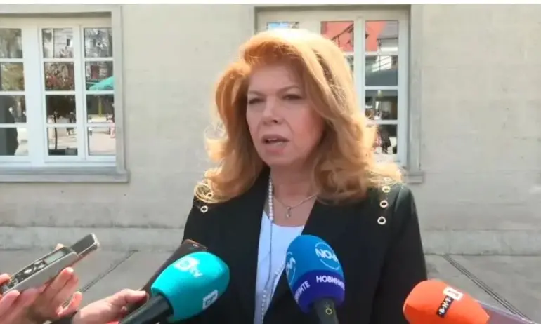 Йотова: Ако Главчев смени министър в проектокабинета, ще е белег на все по-задълбочаващата се политическа криза - Tribune.bg