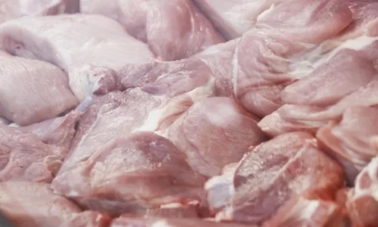 Откриха над 3 тона старо месо в транжорна в Плевен - Tribune.bg