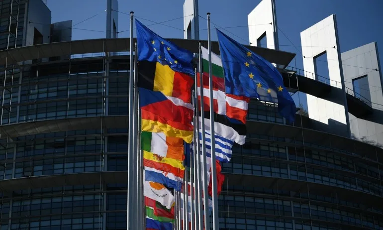 Евродепутатите избират председател на парламента - Tribune.bg