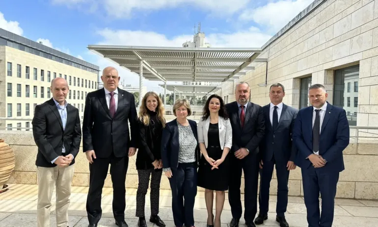 Иван Гешев и делегация обсъждат действия срещу антисемитизма и престъпленията от омраза в Израел - Tribune.bg