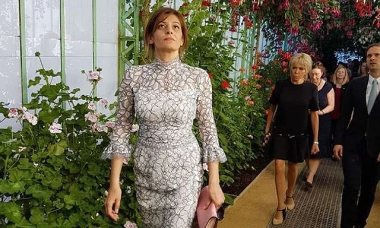 Асен Генов: Новите дрехи на генерала - Tribune.bg