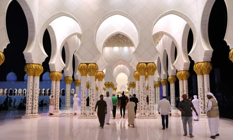 Абу Даби ограничава износа на стоки с двойна употреба за Русия - Tribune.bg