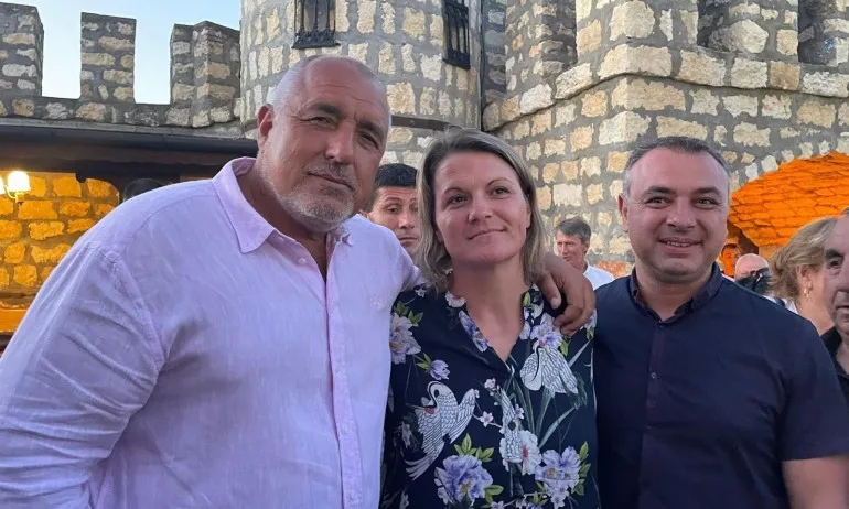 Двама шампиони стиснаха ръка на Борисов в Разград - Tribune.bg