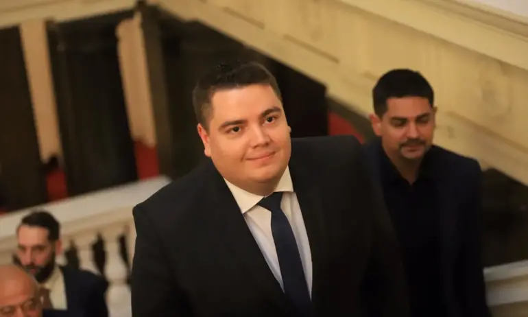 Цветанка Андреева към Стою Стоев: Няма неконституционно правителство - Tribune.bg