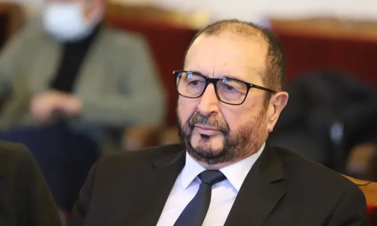 Адв. Бранимир Балачев: 100% машинно гласуване не може да има - Tribune.bg