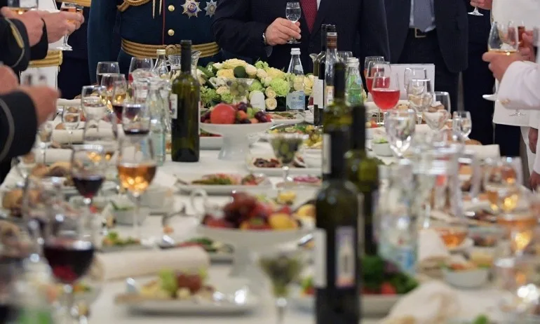 Бившият готвач на Леонид Брежнев разкрива рецептите на Кремълската кухня - Tribune.bg