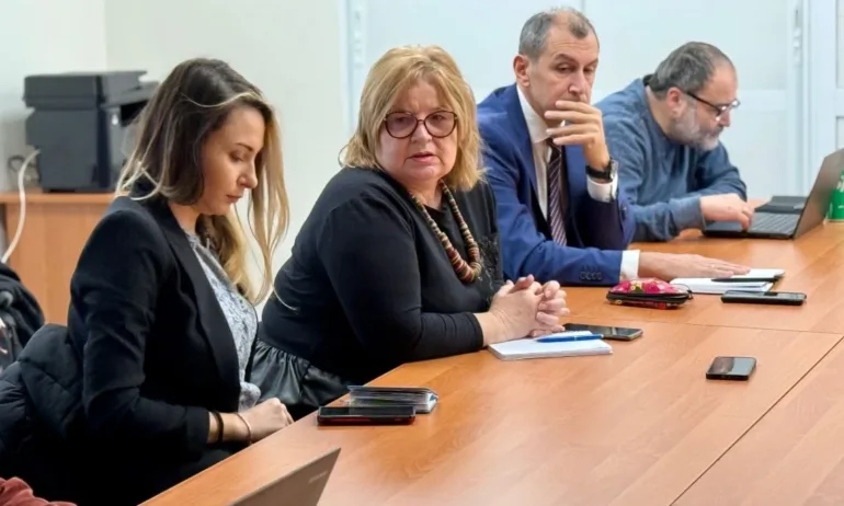 Предозиране: Община Оборище с експертна среща за агресивно психично болните - Tribune.bg