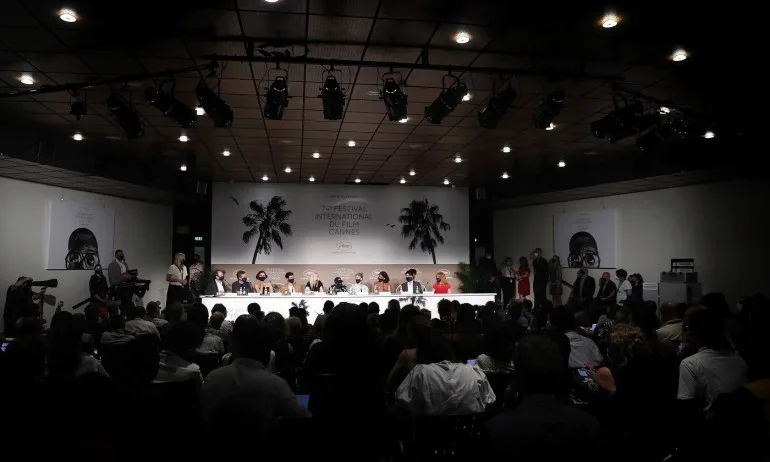 Откриха 74-тото издание на Кинофестивала в Кан - Tribune.bg