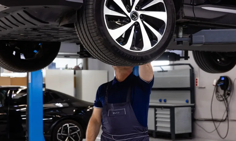 Официалният дилър на BYD за България инвестира активно в развитието на сервизния център на марката - Tribune.bg
