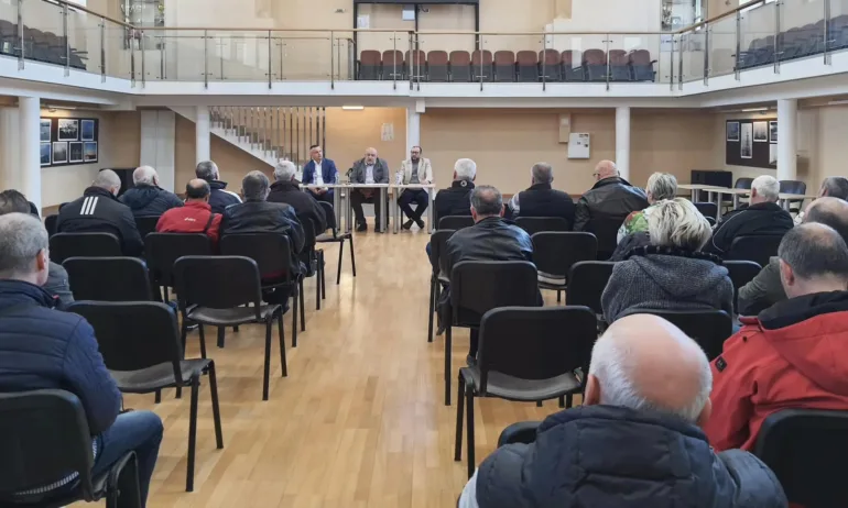 Кралев: Имаме ясна визия как нашите спортисти и треньори да могат да работят спокойно - Tribune.bg