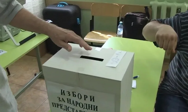 На час по лъжичка: ЦИК дава половин процент на Слави пред ГЕРБ при 99,95% - Tribune.bg