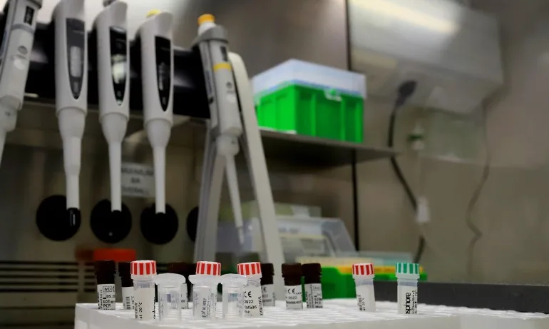 1904 са новите случаи на коронавирус, 73 души са починали за денонощието - Tribune.bg