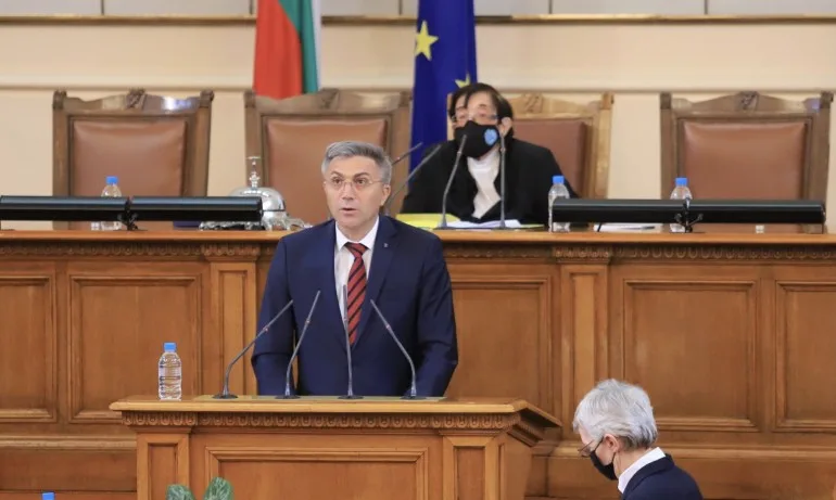 Карадайъ: Нито две-, нито три-, нито петчленна партийна коалиция, трябва широко съгласие - Tribune.bg