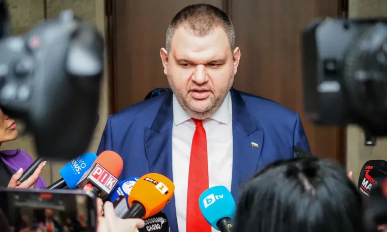 Пеевски: Аз ще ходя без охрана, но няма да допусна други депутати да останат незащитени - Tribune.bg