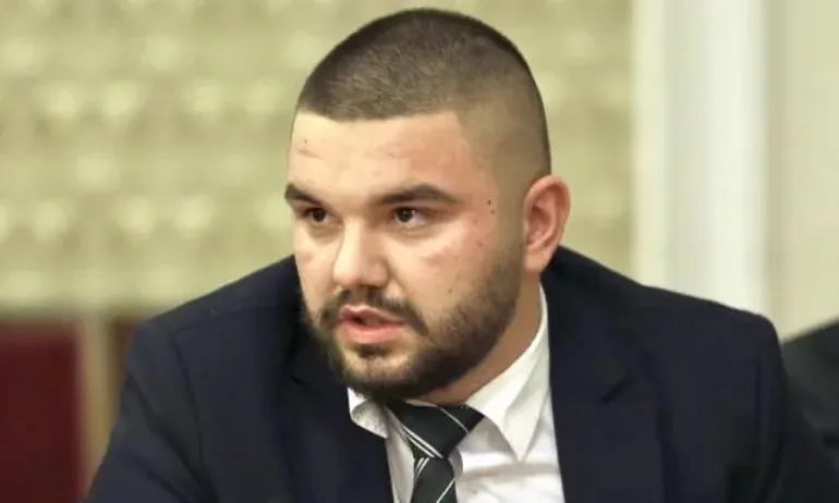 Един е обвинен за побоя над Християн в Охрид, прокуратурата иска постоянен арест - Tribune.bg