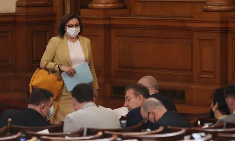 Нинова към Йордан Цонев: Кой си ти да командваш в БСП? - Tribune.bg