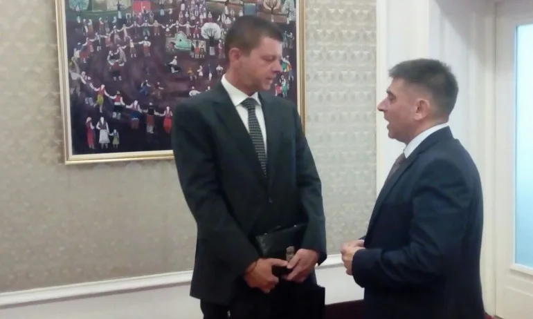 ДПС и Воля са доволни от кандидата за конституционен съдия Красимир Влахов - Tribune.bg