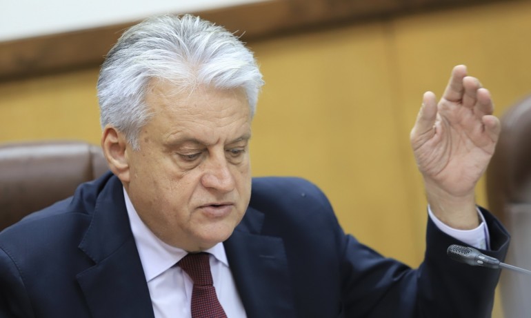 Явор Дачков: Историята с машините е в услуга на Бойко Рашков, който е новият Цветанов на изборите - Tribune.bg