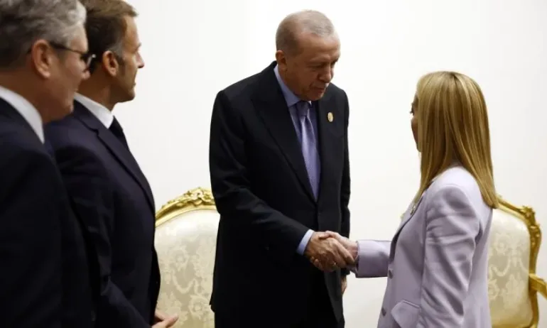 Ердоган посъветва Мелони да откаже цигарите - Tribune.bg