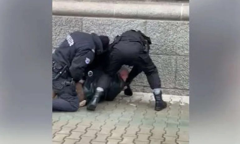 Арестуваният перничанин се оказа Веско Дупестия от Бяла Слатина (ВИДЕО) - Tribune.bg