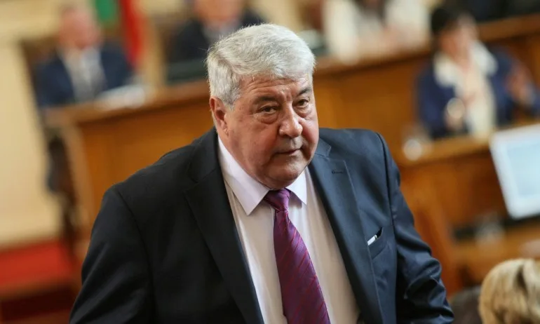 Гърневски: Водната криза е наследството ни от безвремието на социализма - Tribune.bg