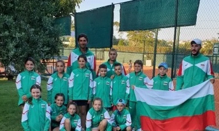 3 българчета продължават на четвъртфиналите в утешителната надпревара на Смриква Боул - Tribune.bg