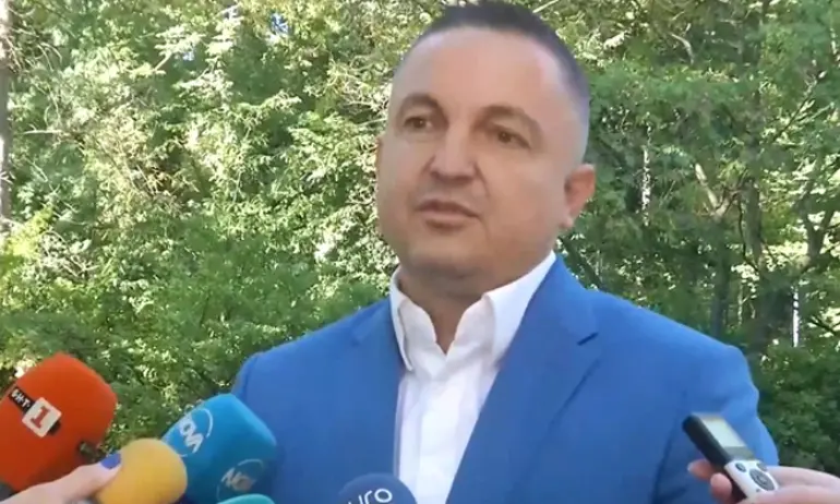 Портних: Тръбопроводът във Варненското езеро е построен през 2011 г. от тройната коалиция - Tribune.bg