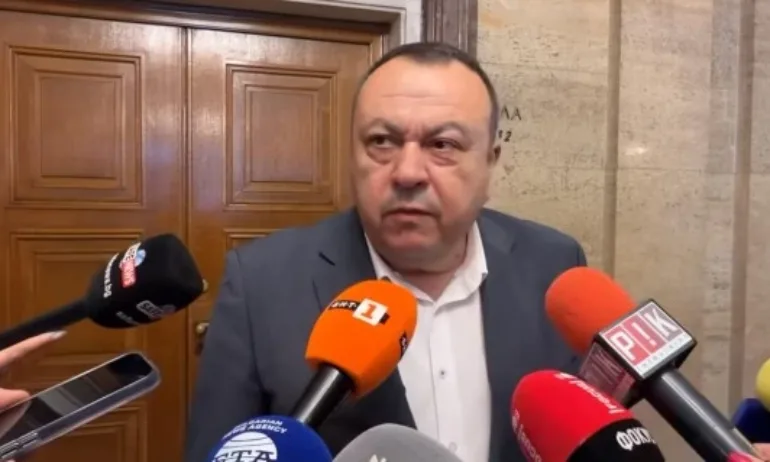 Хамид Хамид: ГДБОП е предоставила фалшива справка на Демерджиев - Tribune.bg