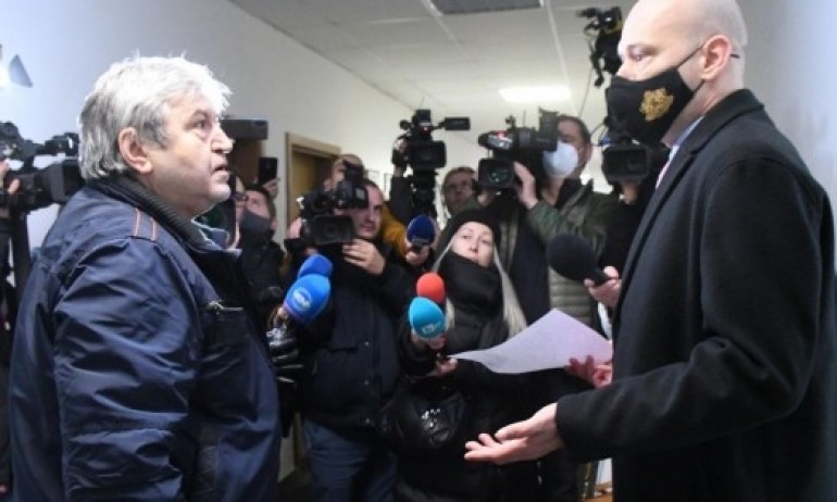 Informiran.net лично затвори Труд (НА ЖИВО) - Tribune.bg