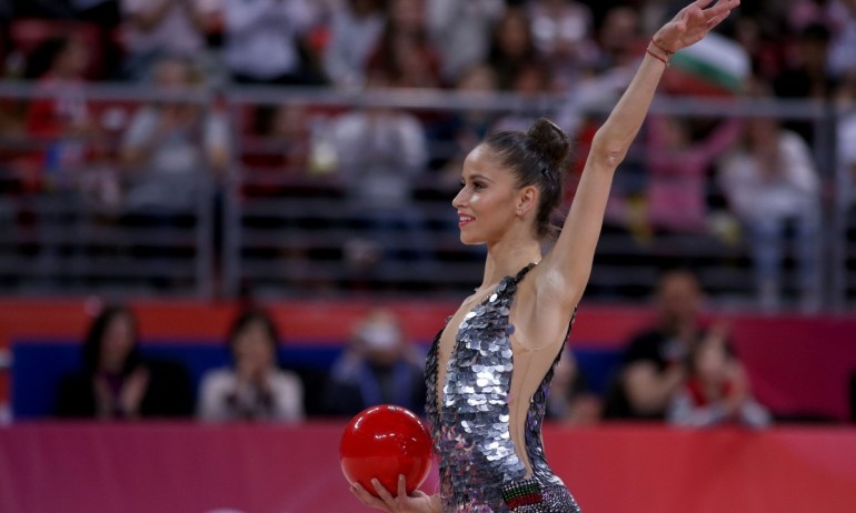 Невяна Владинова: Целият екип зад ансамбъла ни в Токио имаше една цел - да прослави България - Tribune.bg