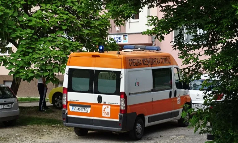 Шофьор отне предимство и блъсна пешеходка в Бургас - Tribune.bg