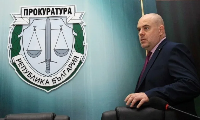 Новият главен прокурор Иван Гешев встъпва в длъжност - Tribune.bg