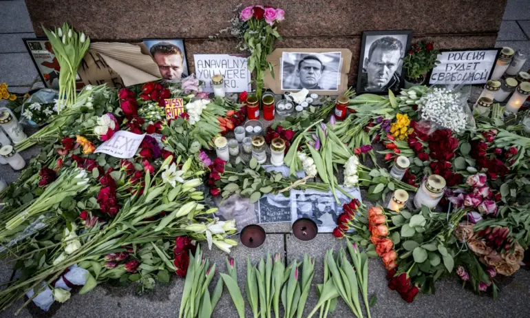 Великобритания замрази активите на шестима ръководители на наказателната колония, в която почина Навални - Tribune.bg
